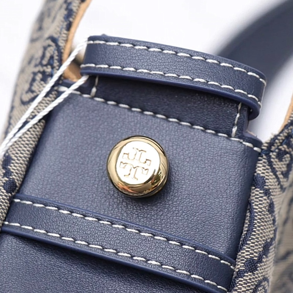 T Monogram Small Romy Shoulder Bag - Picture 8 of 16